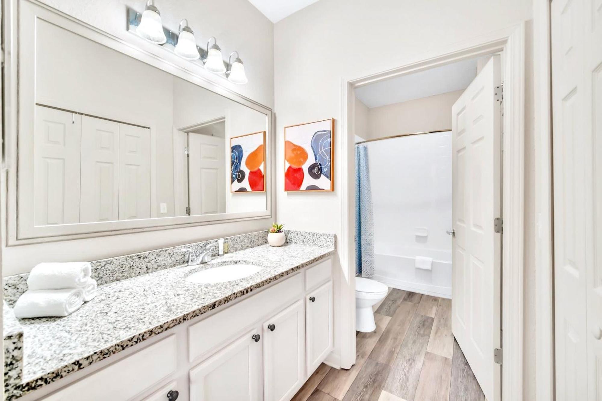 2br Queen Bed - Hot Tub Pool - Near Orlando