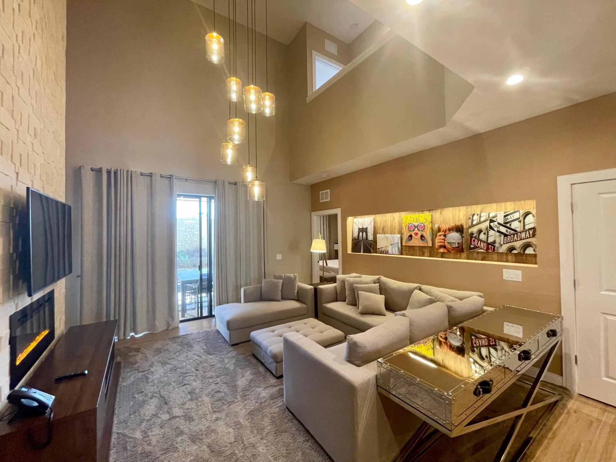 Holiday home Home In Orlando 7 Min From Disney Parks - 4 Bedrooms With En-Suite Bathrooms! Orlando