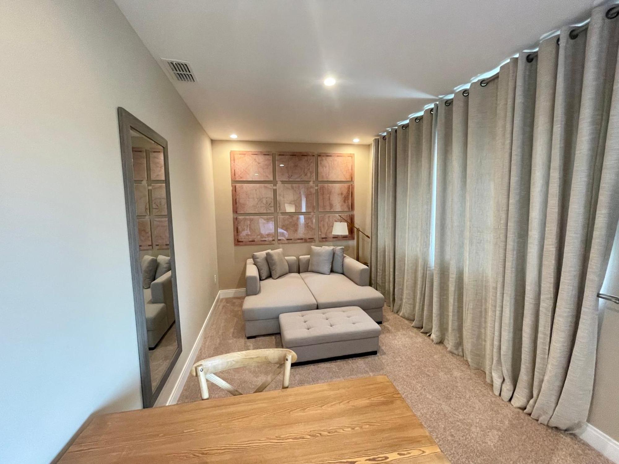 Holiday home Home In Orlando 7 Min From Disney Parks - 4 Bedrooms With En-Suite Bathrooms!
