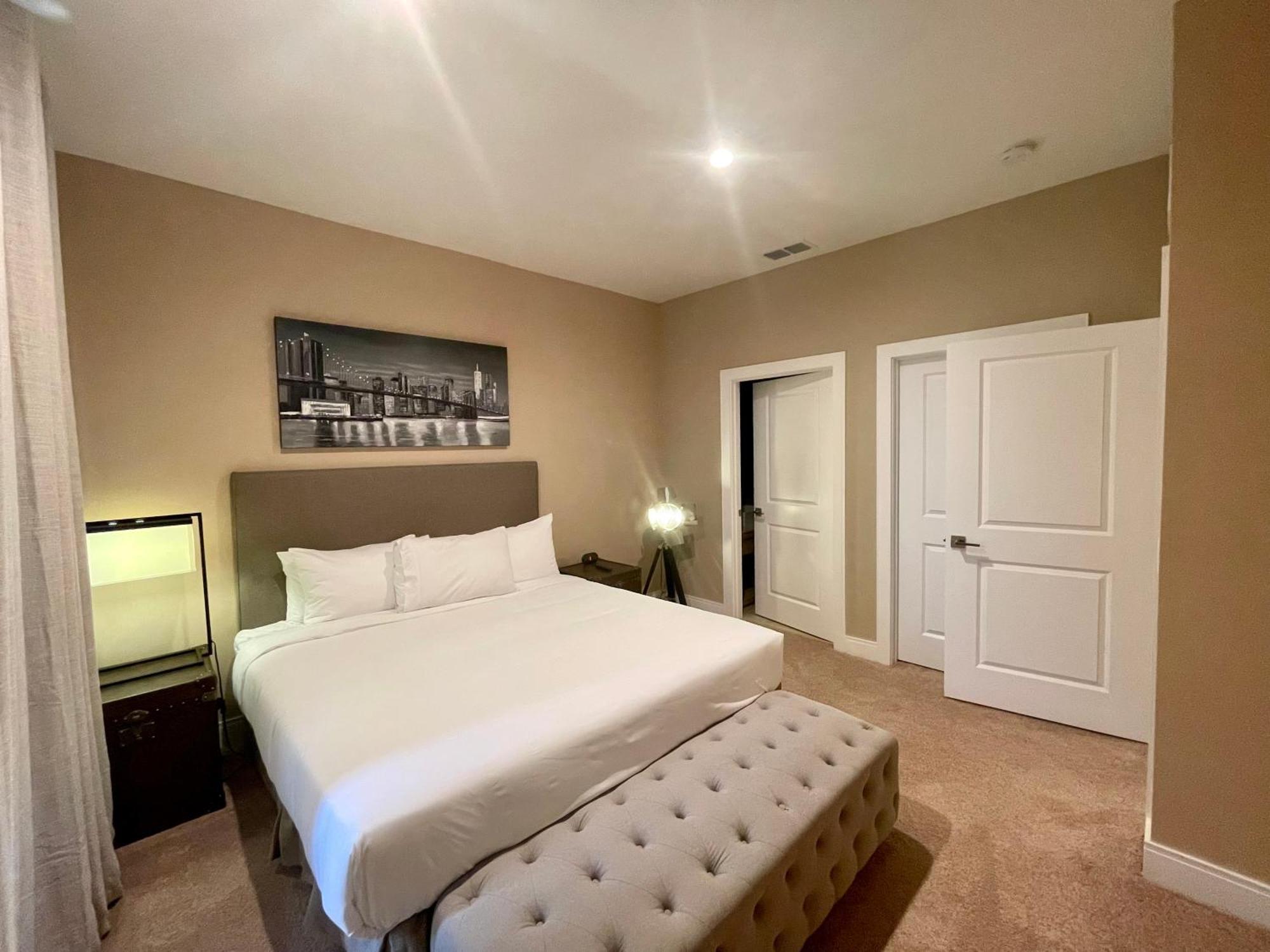 Holiday home Home In Orlando 7 Min From Disney Parks - 4 Bedrooms With En-Suite Bathrooms! *