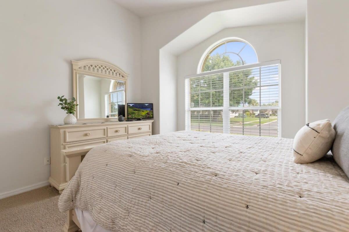 Indian Ridge - Pool With Spa, Newly Renovated Orlando