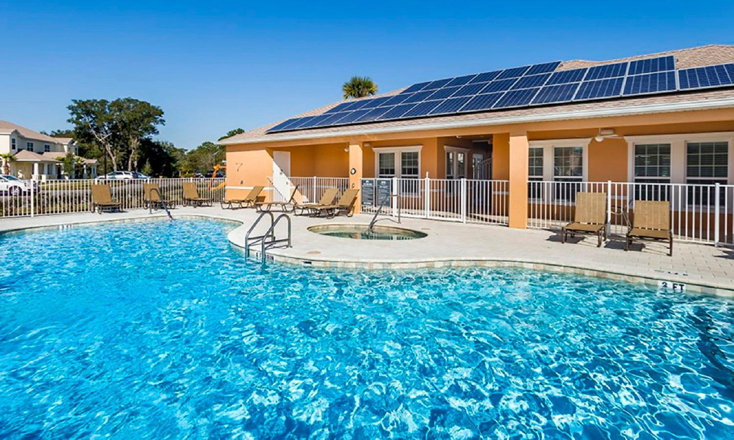Serenity Townhome: Disney-adjacent Retreat With Private Pool