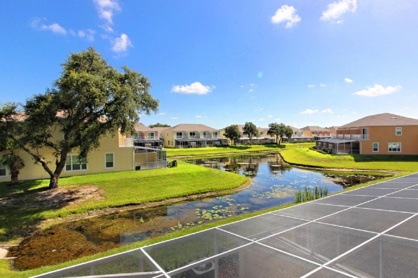 Serenity Townhome: Disney-adjacent Retreat With Private Pool * Orlando