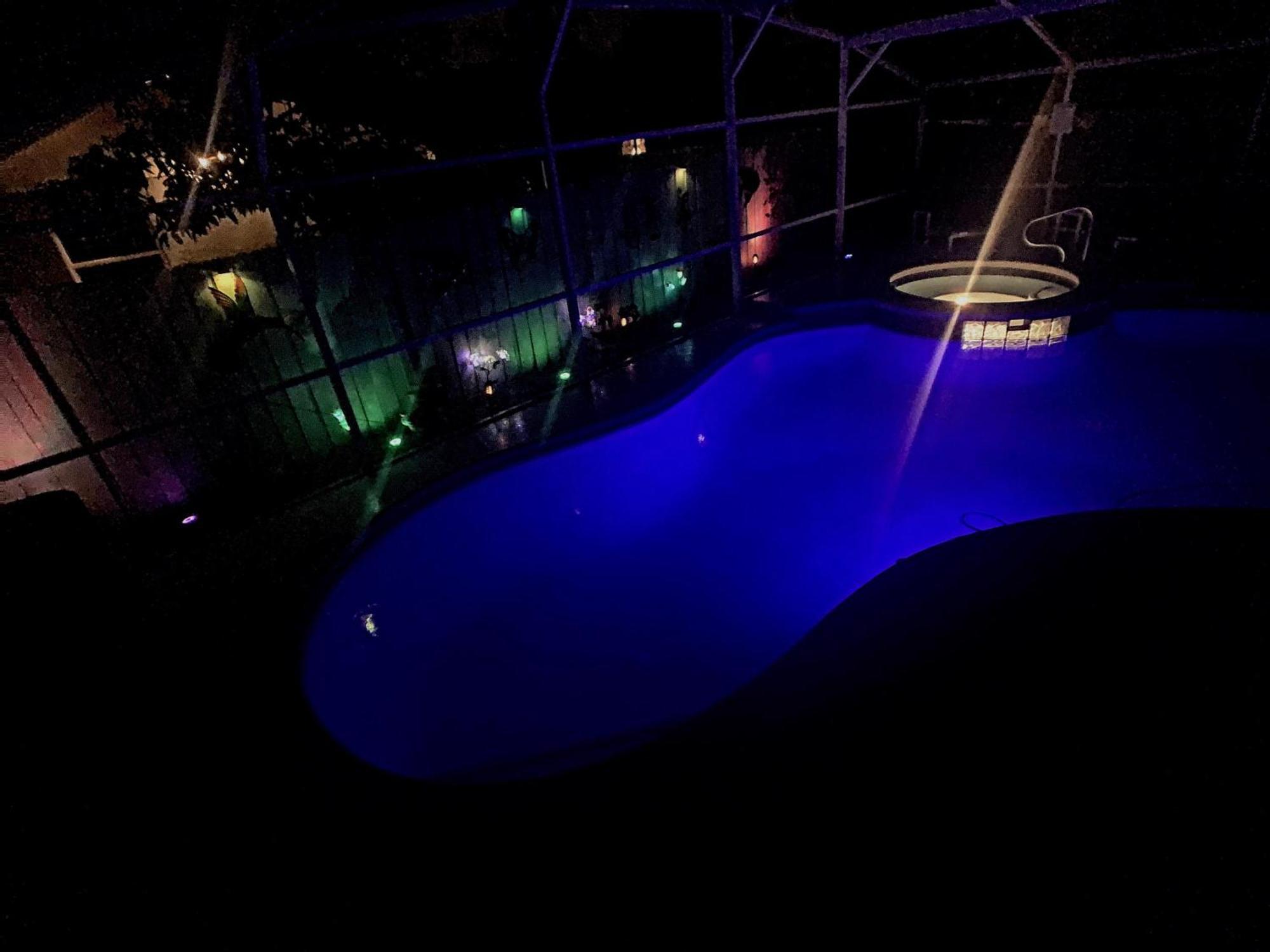 Upgraded Game , Pool Spa, Universal , Close By