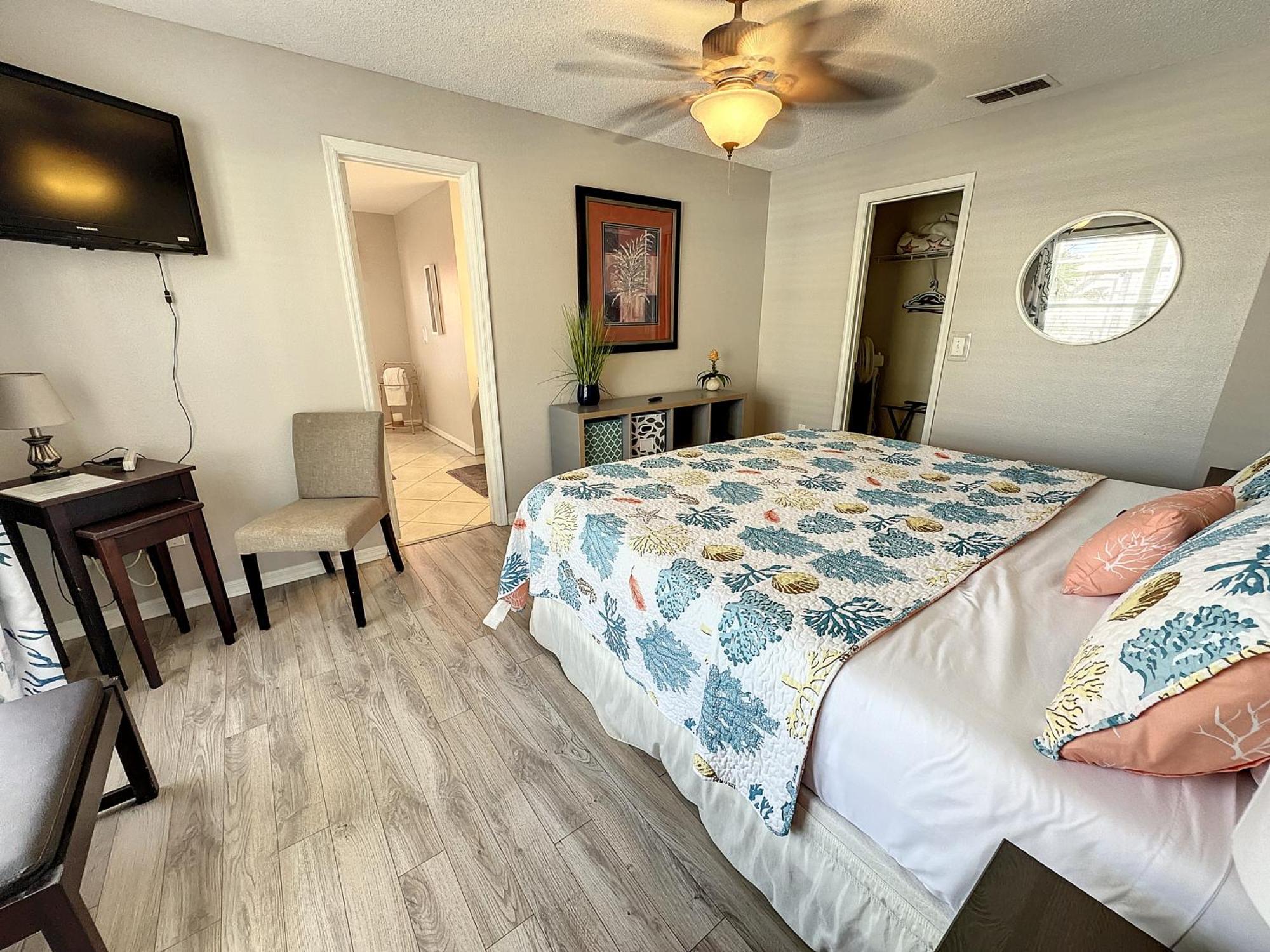 Upgraded Game , Pool Spa, Universal , Close By *