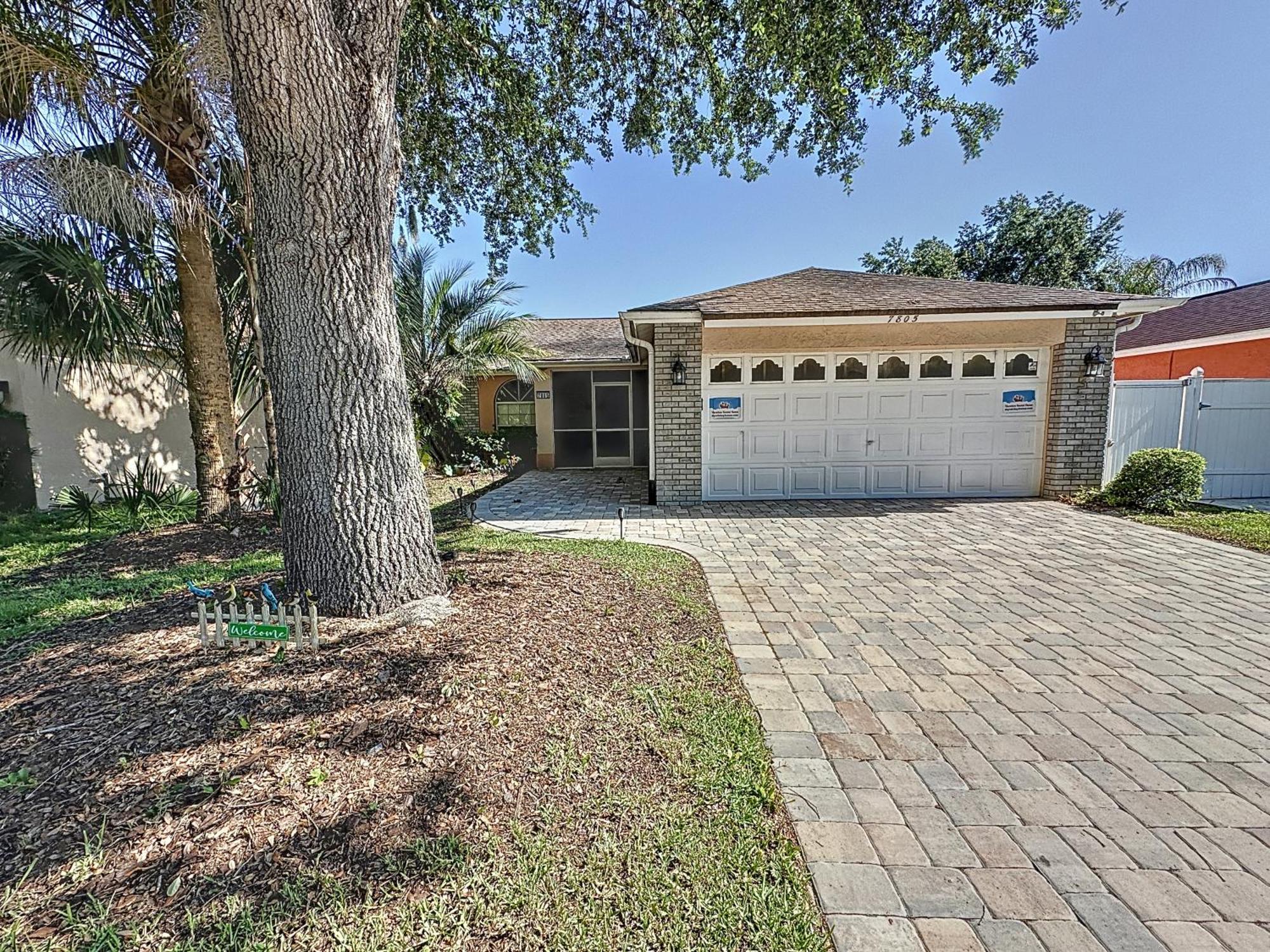 Upgraded Game , Pool Spa, Universal , Close By Holiday home Orlando