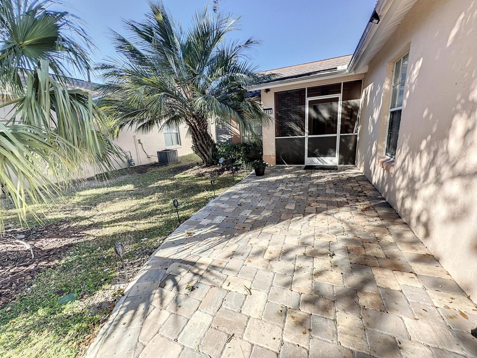Upgraded Game , Pool Spa, Universal , Close By Holiday home *