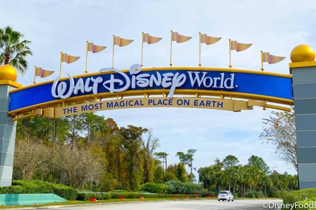Retreat 2b2b / Disney-universal-seaworld *