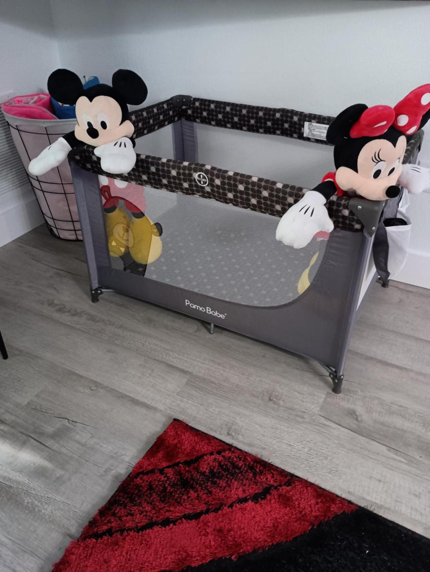 Free Shuttle 3 Queen Beds Orlando