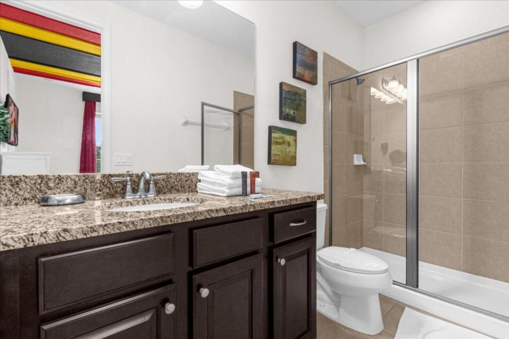 5 Bedrooms- 5 Bathrooms- Encore 7421 Ma *