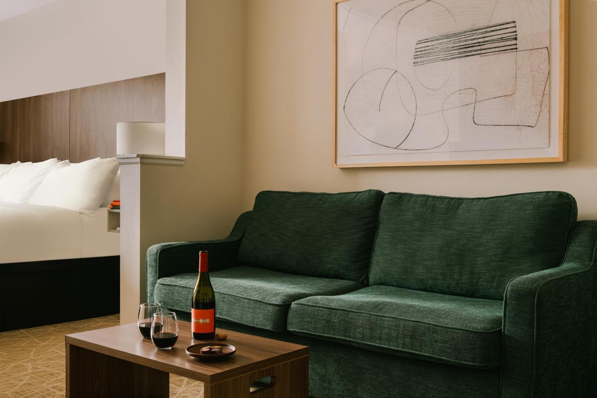 Aparthotel Sonder At The Point 3*