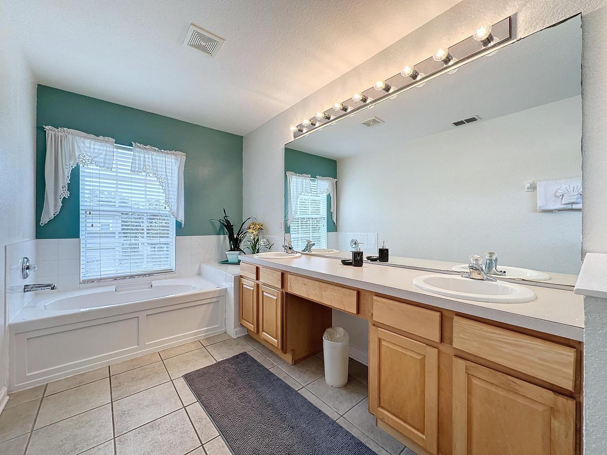 Holiday home World Vacation.. Luxury 6 Br/4 Ba 5 Star *
