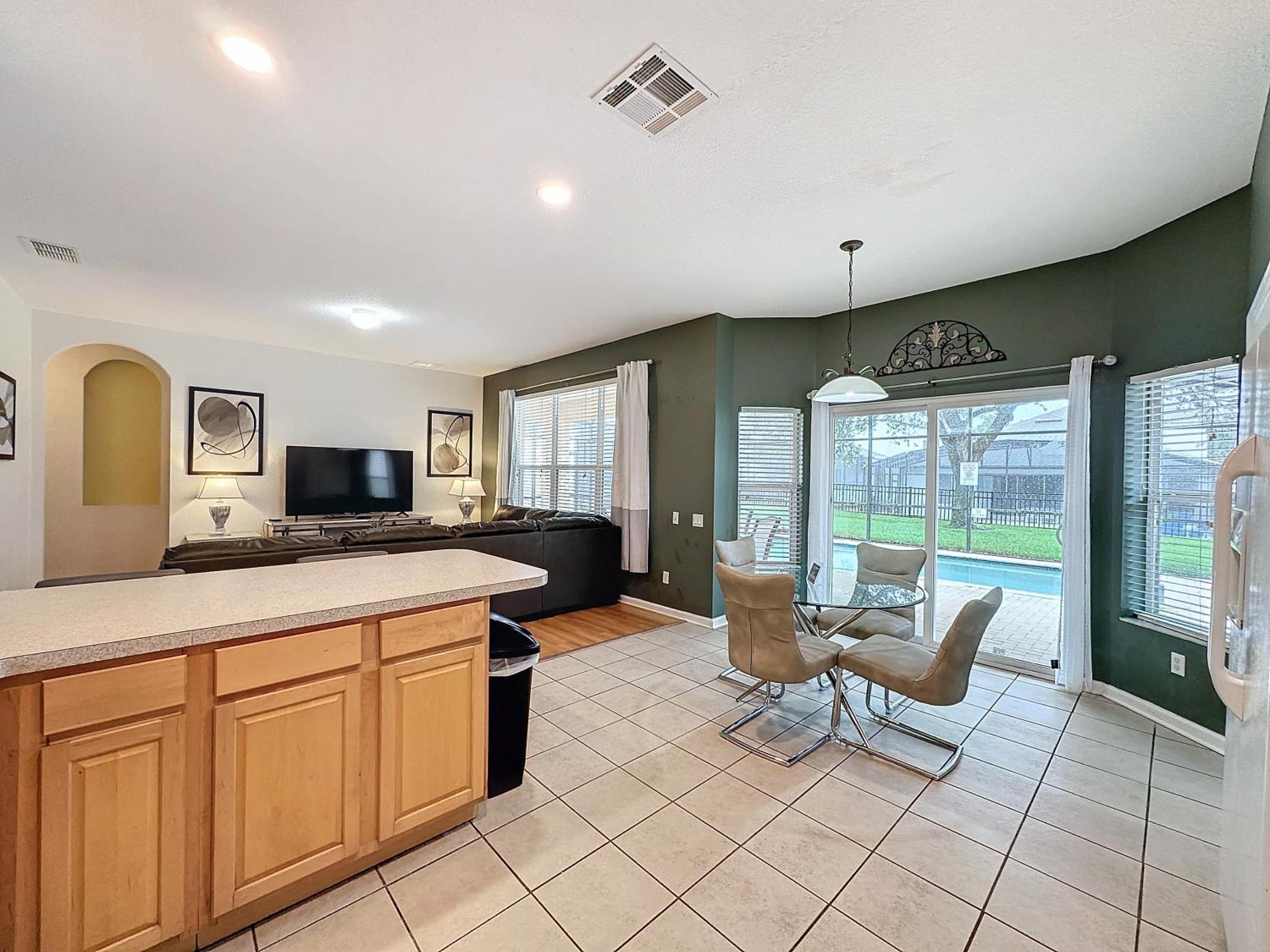 World Vacation.. Luxury 6 Br/4 Ba 5 Star Holiday home Orlando