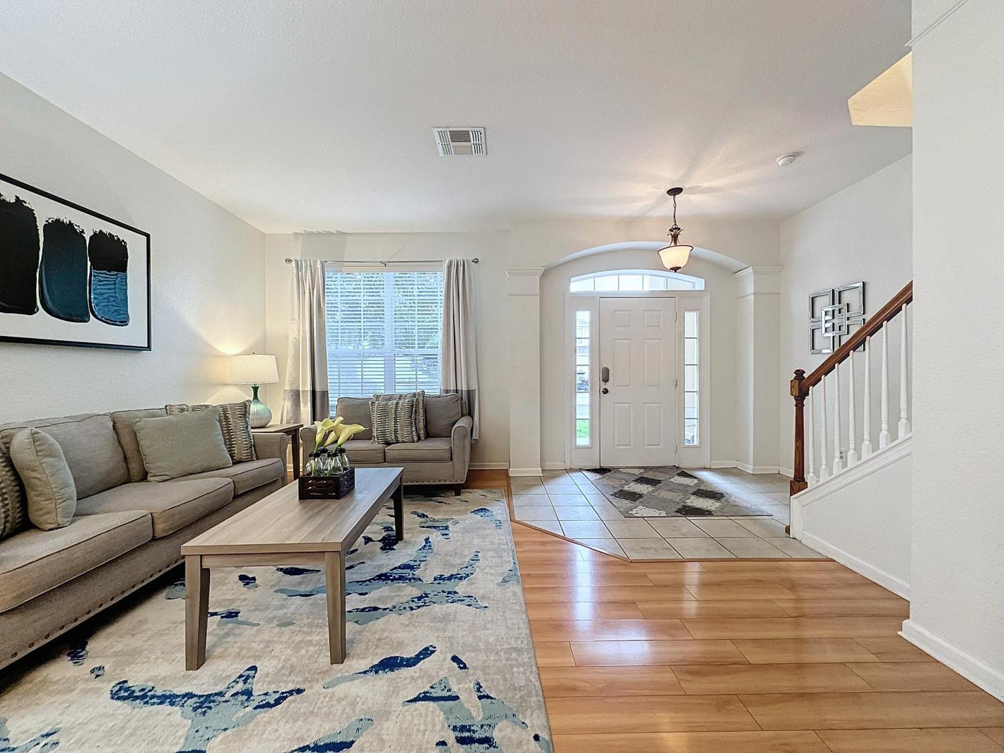 World Vacation.. Luxury 6 Br/4 Ba 5 Star