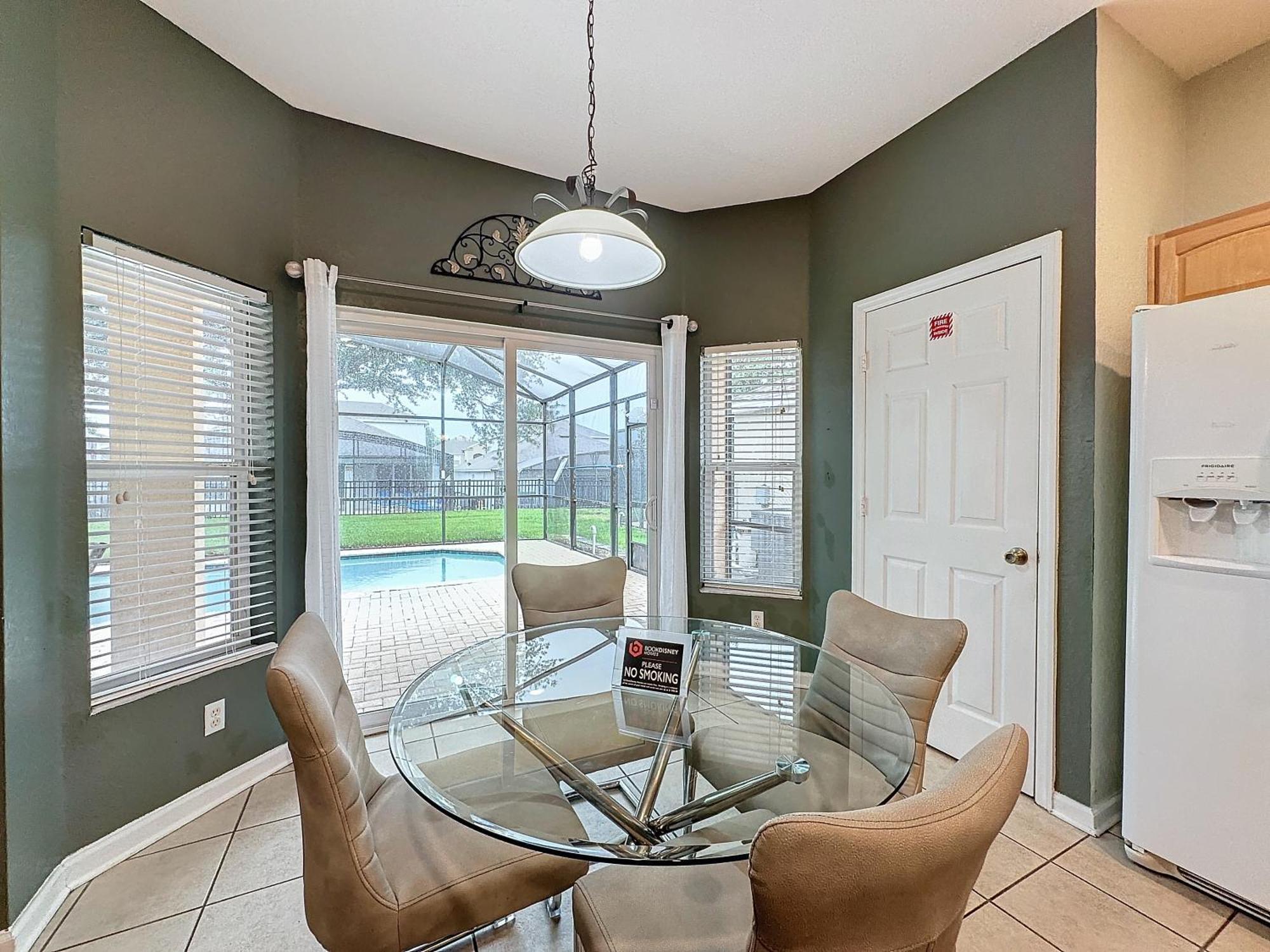 World Vacation.. Luxury 6 Br/4 Ba 5 Star Orlando