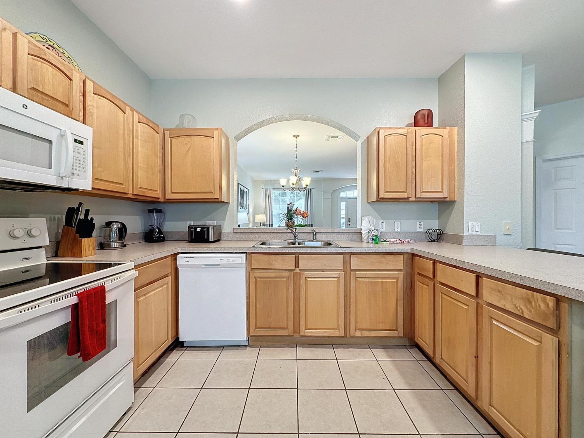 World Vacation.. Luxury 6 Br/4 Ba 5 Star *