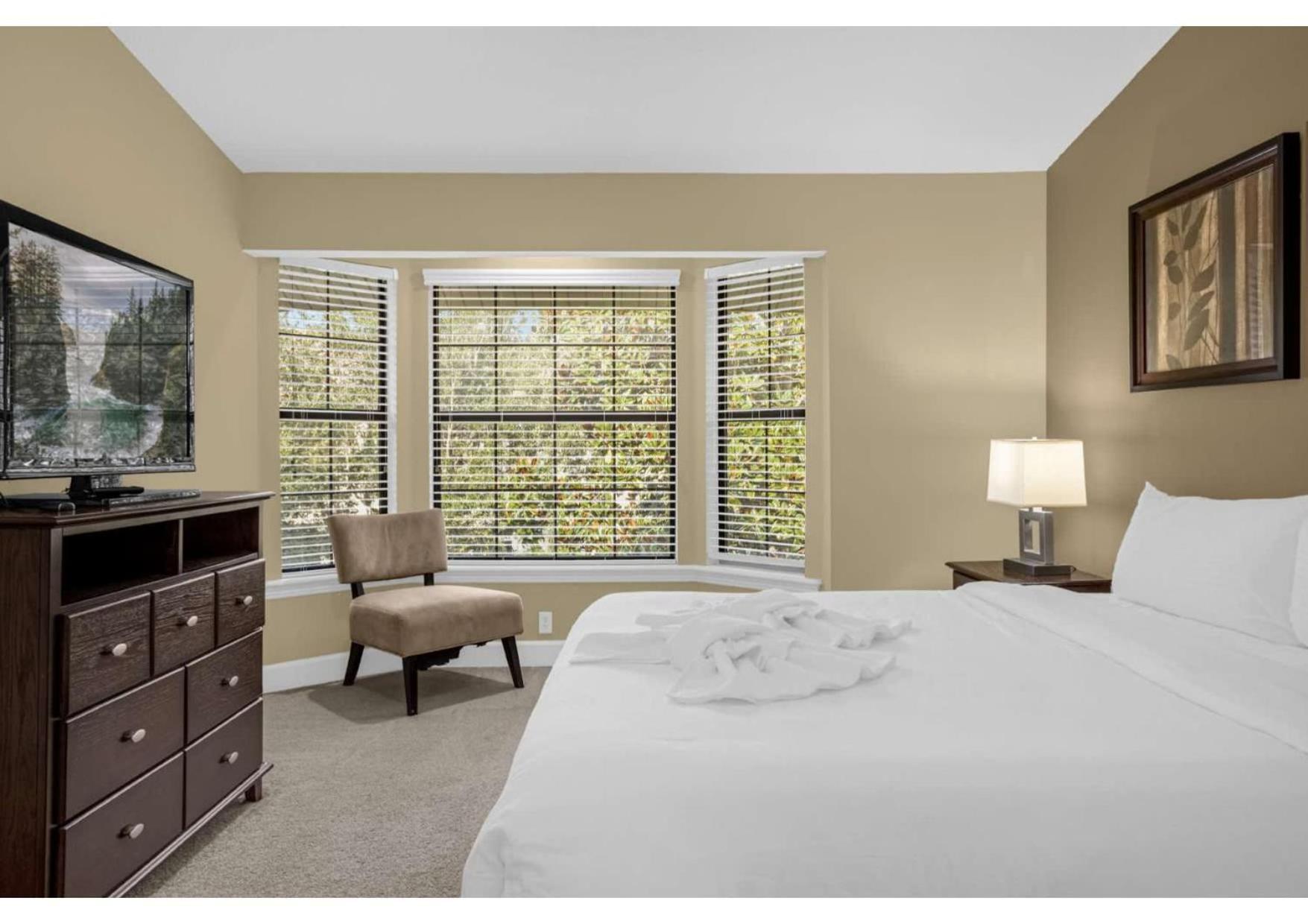 Summer Sale Luxury 4br Townhome - 5 Minutes From Disney * Orlando
