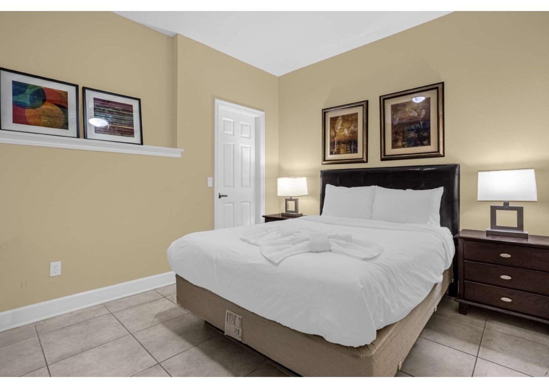 Summer Sale Luxury 4br Townhome - 5 Minutes From Disney Holiday home