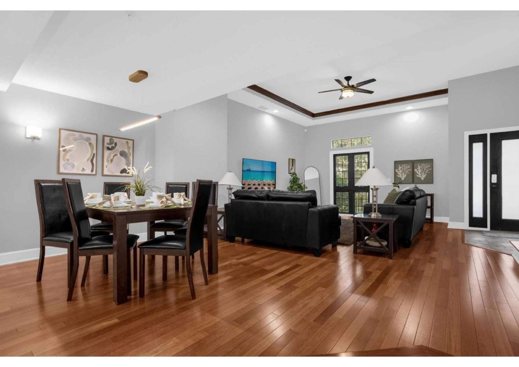 Summer Sale Luxury 4br Townhome - 5 Minutes From Disney *