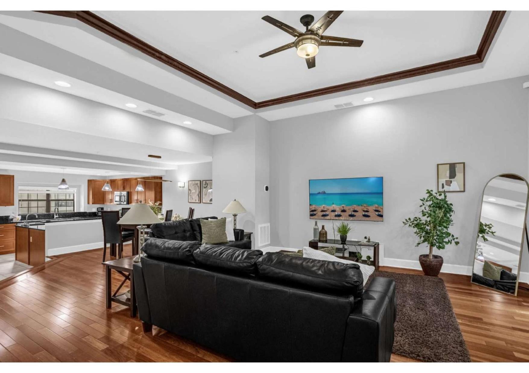 Summer Sale Luxury 4br Townhome - 5 Minutes From Disney Holiday home *