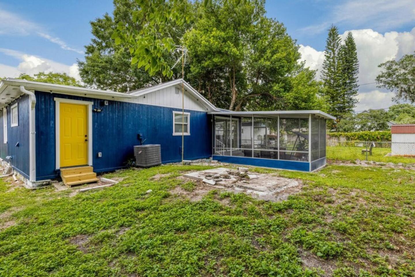 Holiday home 3Br Getaway W Office Near Airport Pets Orlando