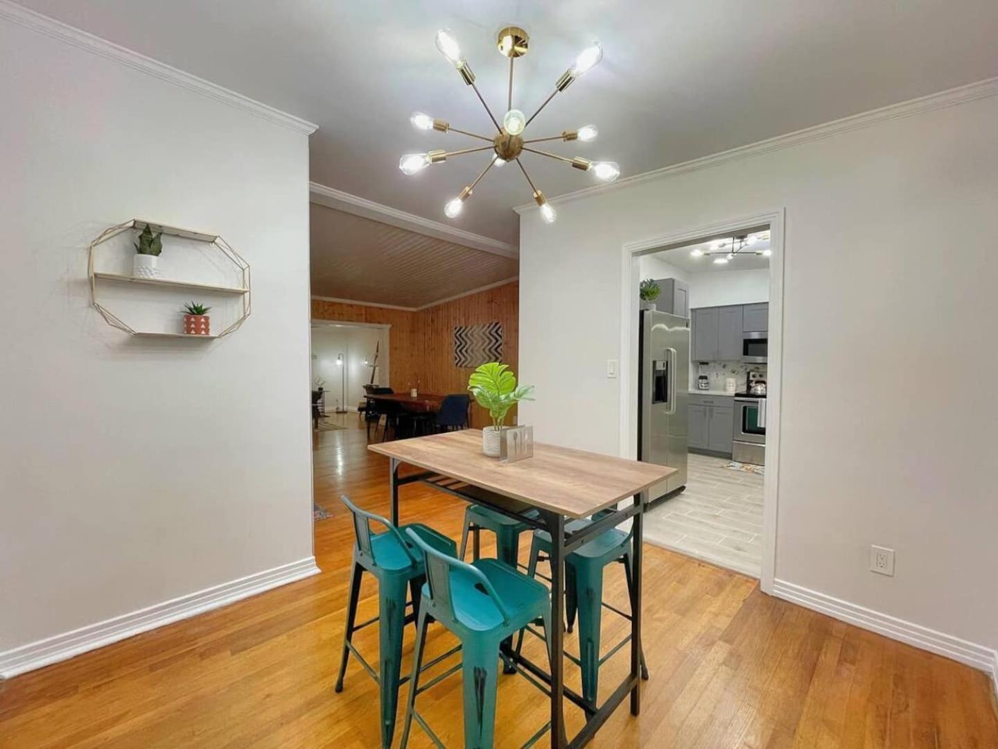 Sodo Getaway 3Br, Pets, 20 Min To Mco & Disney! Holiday home Orlando