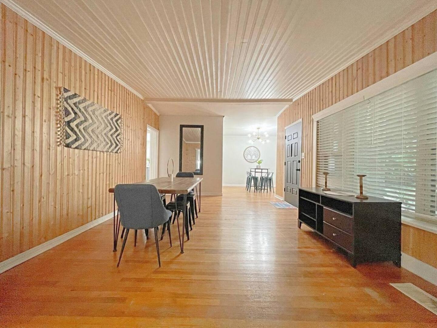 Sodo Getaway 3Br, Pets, 20 Min To Mco & Disney! Holiday home