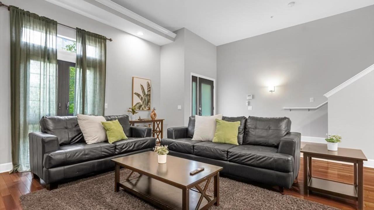 Holiday home Deluxe Townhome - 5 Min To *