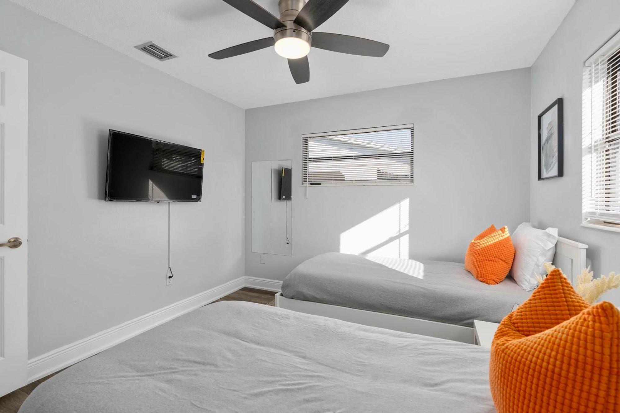 Oasis, Cozy Near Attractions! Holiday home Orlando
