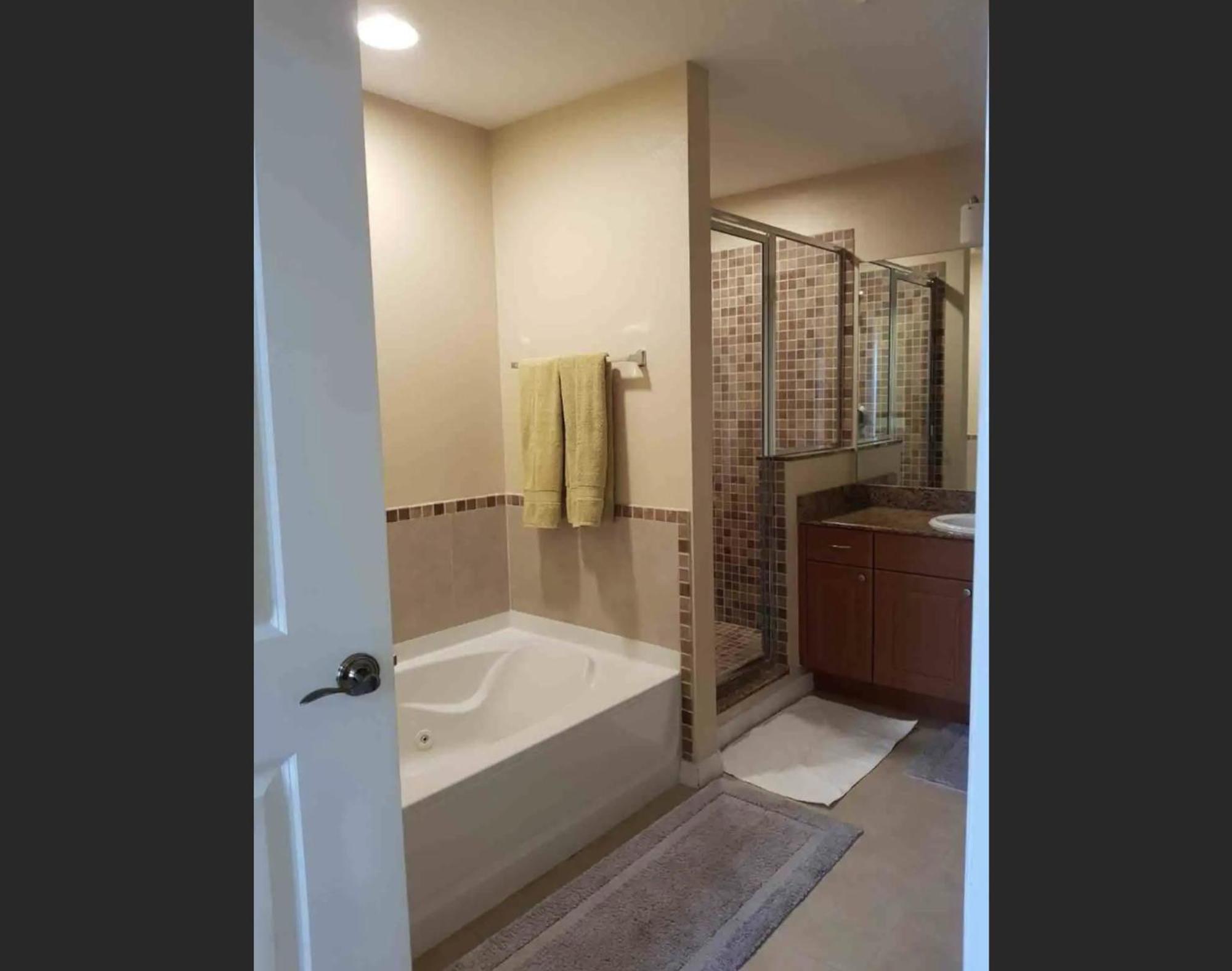 Aparthotel The Point & - 604 Luxury - Close To Universal - Attraction Views Near Orange County Convention Center