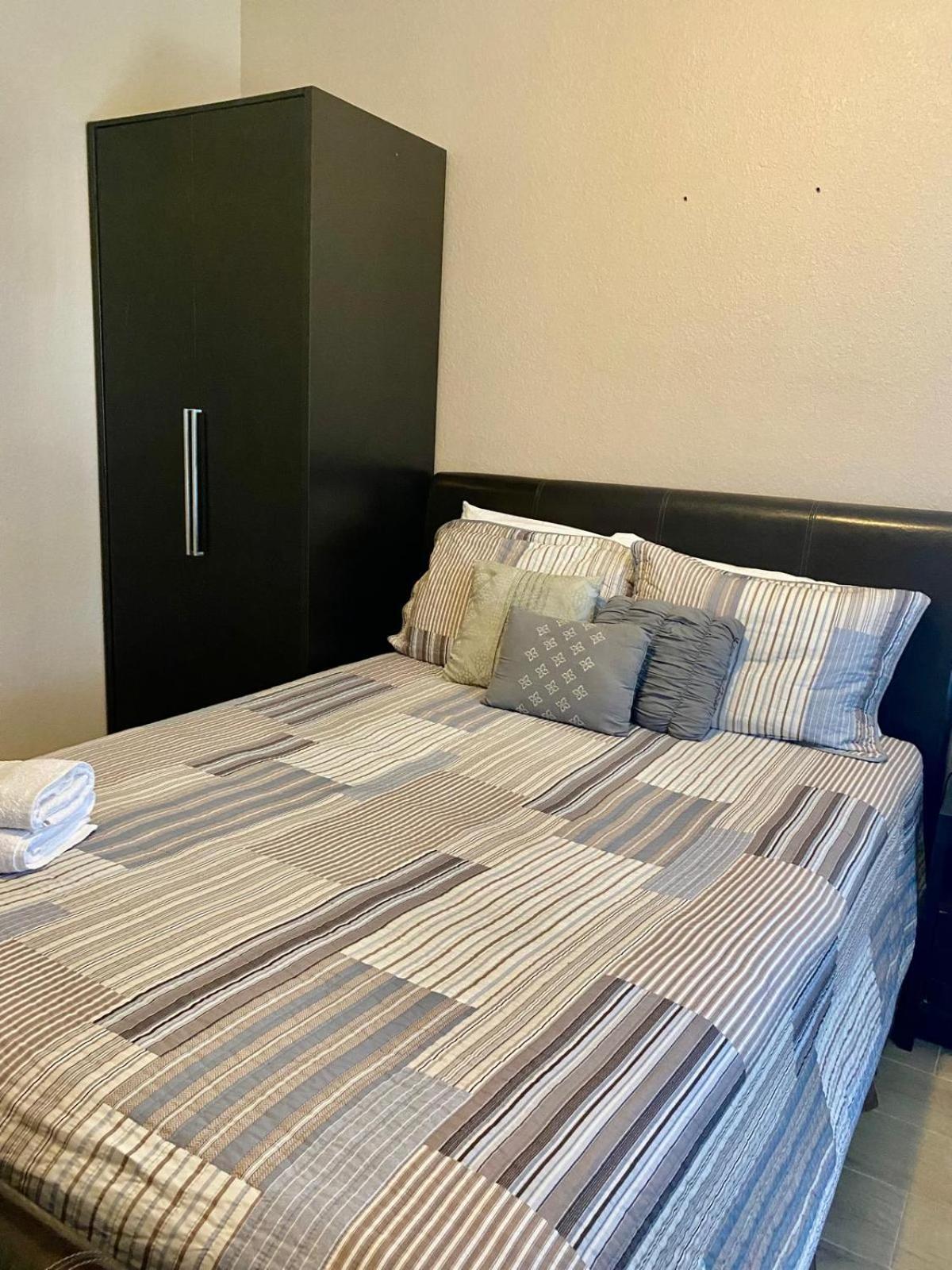 Universal Area Apartment *