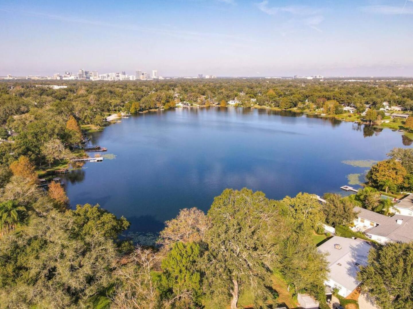 Pet-Friendly 1Br, 3 Beds, Wifi 10 Min To Dwntn! Holiday home Orlando