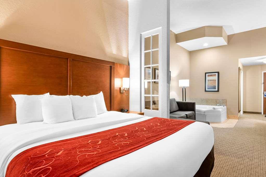 Comfort Airport 3*