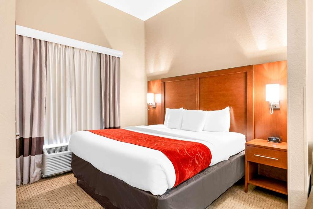 Comfort Airport Hotel