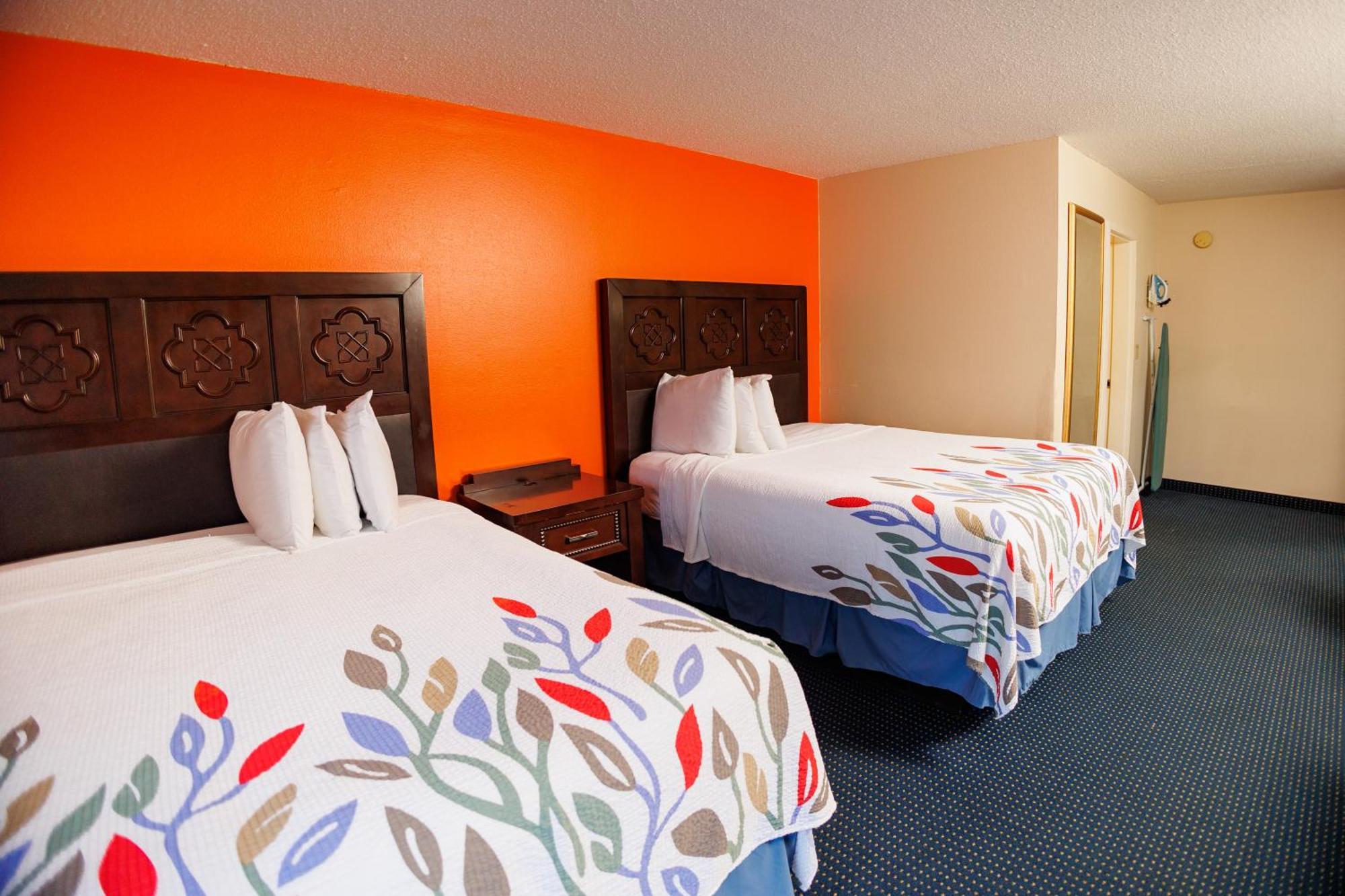 Garnet & Suites, Hotel 2*