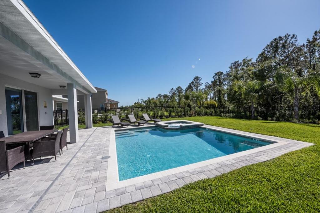 5 Bedrooms- 5 Bathrooms- Encore 7712 Fd Holiday home Orlando