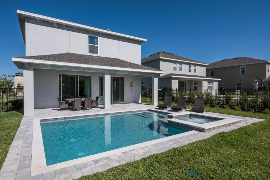 5 Bedrooms- 5 Bathrooms- Encore 7712 Fd Holiday home Orlando