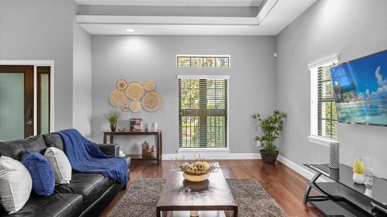 Holiday home Memorial Day - Renovated Townhome By Disney! *