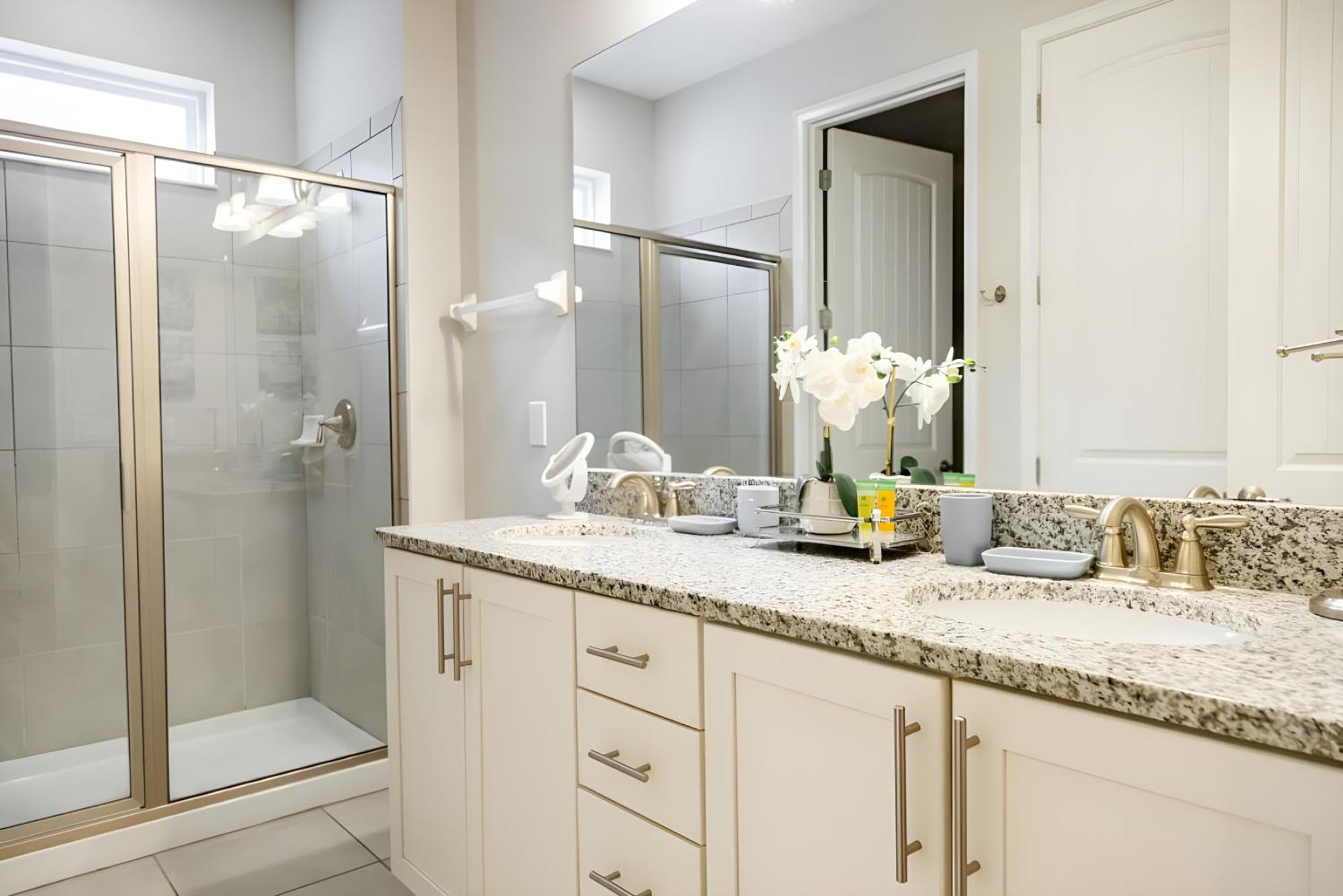Decorated With Pool At Encore Community 10000b Holiday home Orlando
