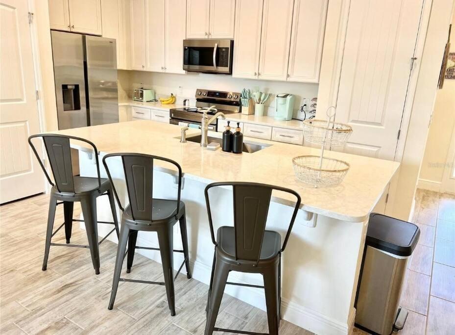 Gorgeous Near Parks! Villa Orlando