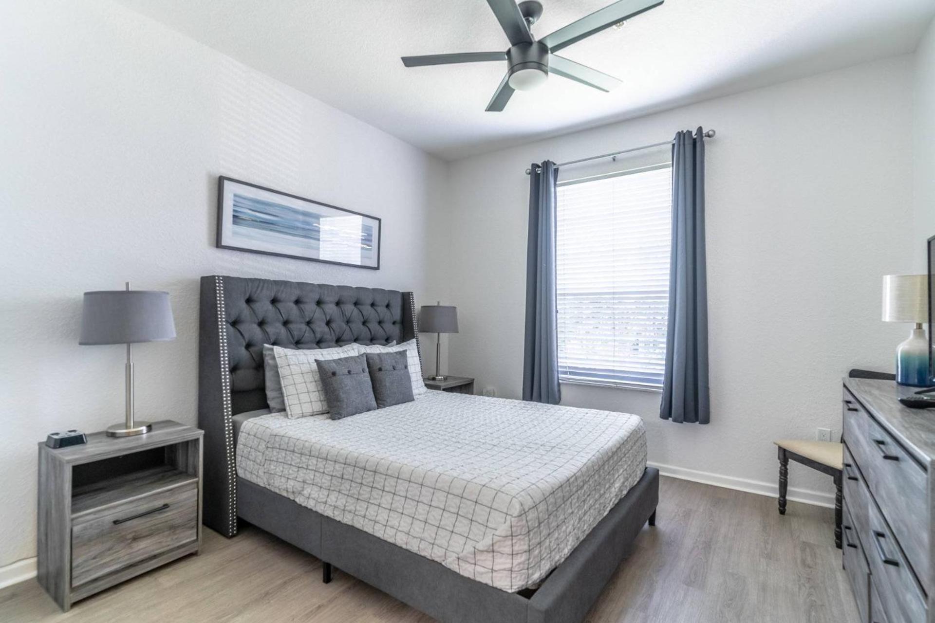 2821 Windsor Hills *