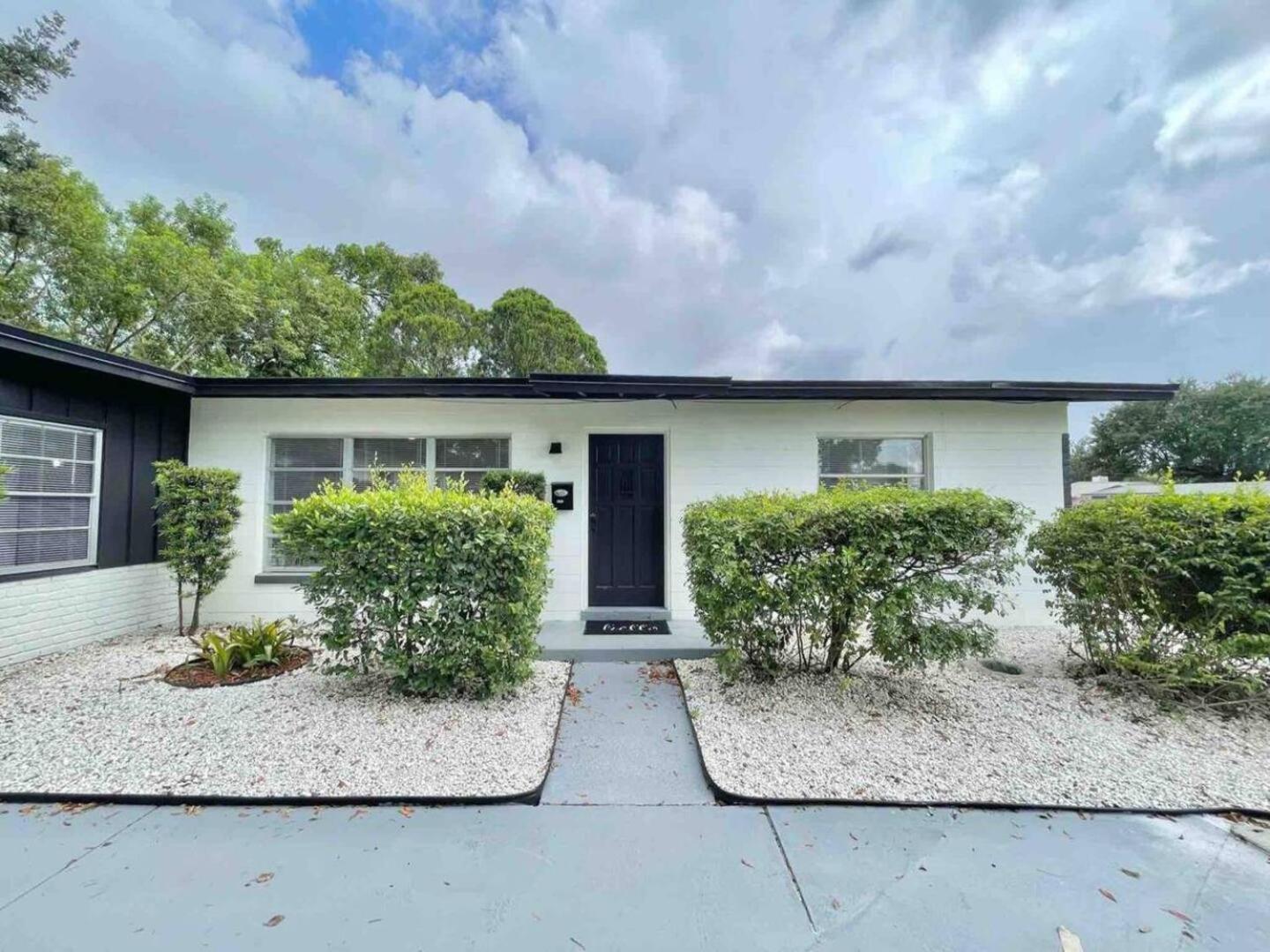 Modern 3Br Family Fun, Fast Wifi & Pet-Friendly Orlando