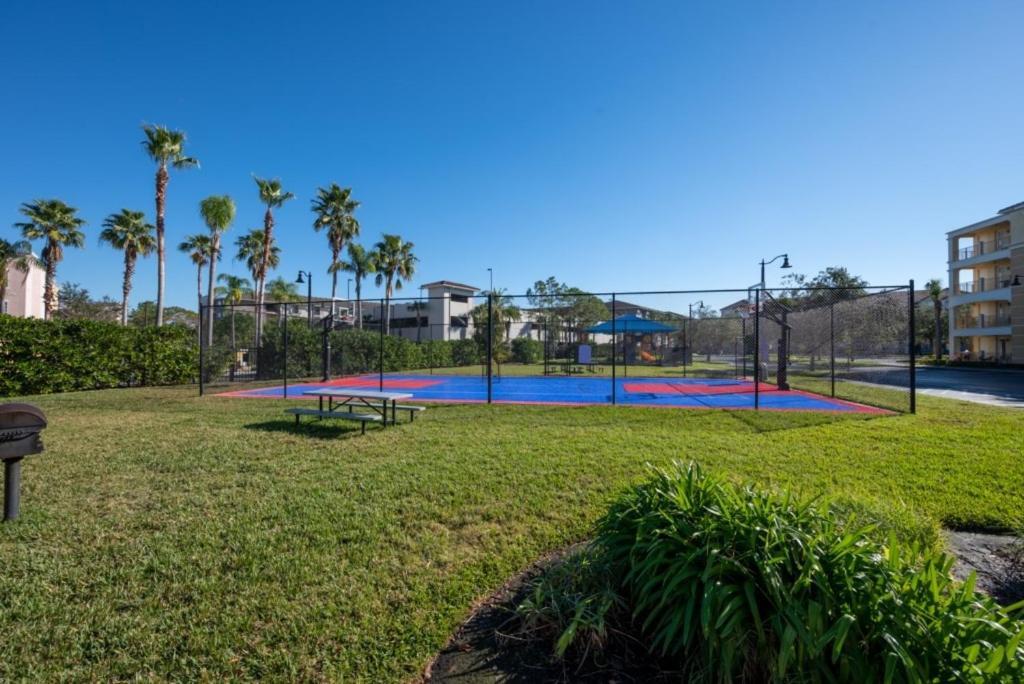 Your Vista Cay Lakeview Allure Apartment
