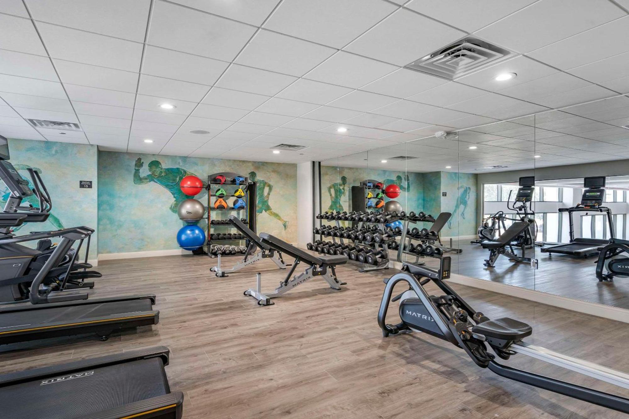 Cambria Near Universal Theme Parks 4* Orlando