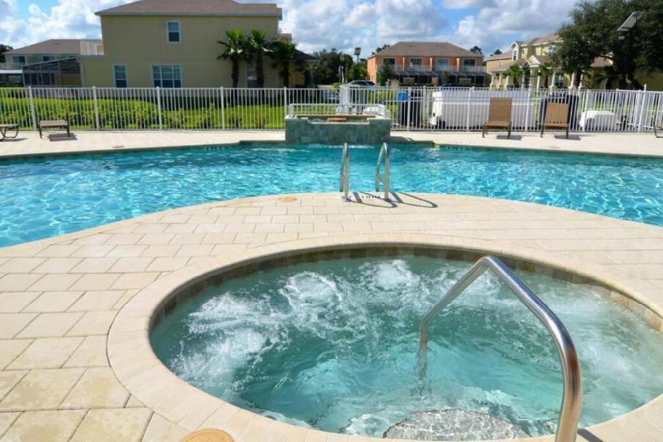 Holiday home Five - *