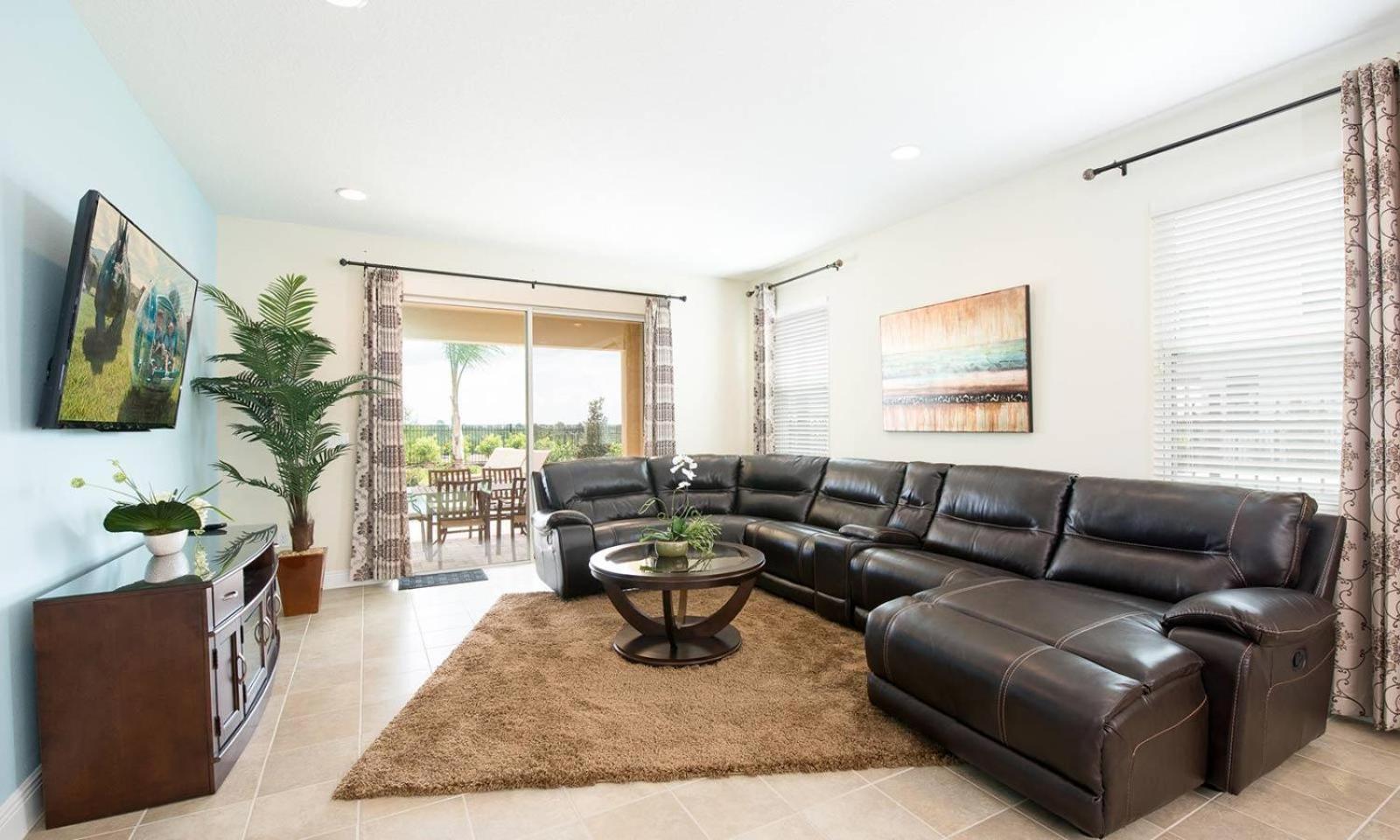 Holiday home Spacious Graceful 10 Bdrm House With Kitchen At Encore