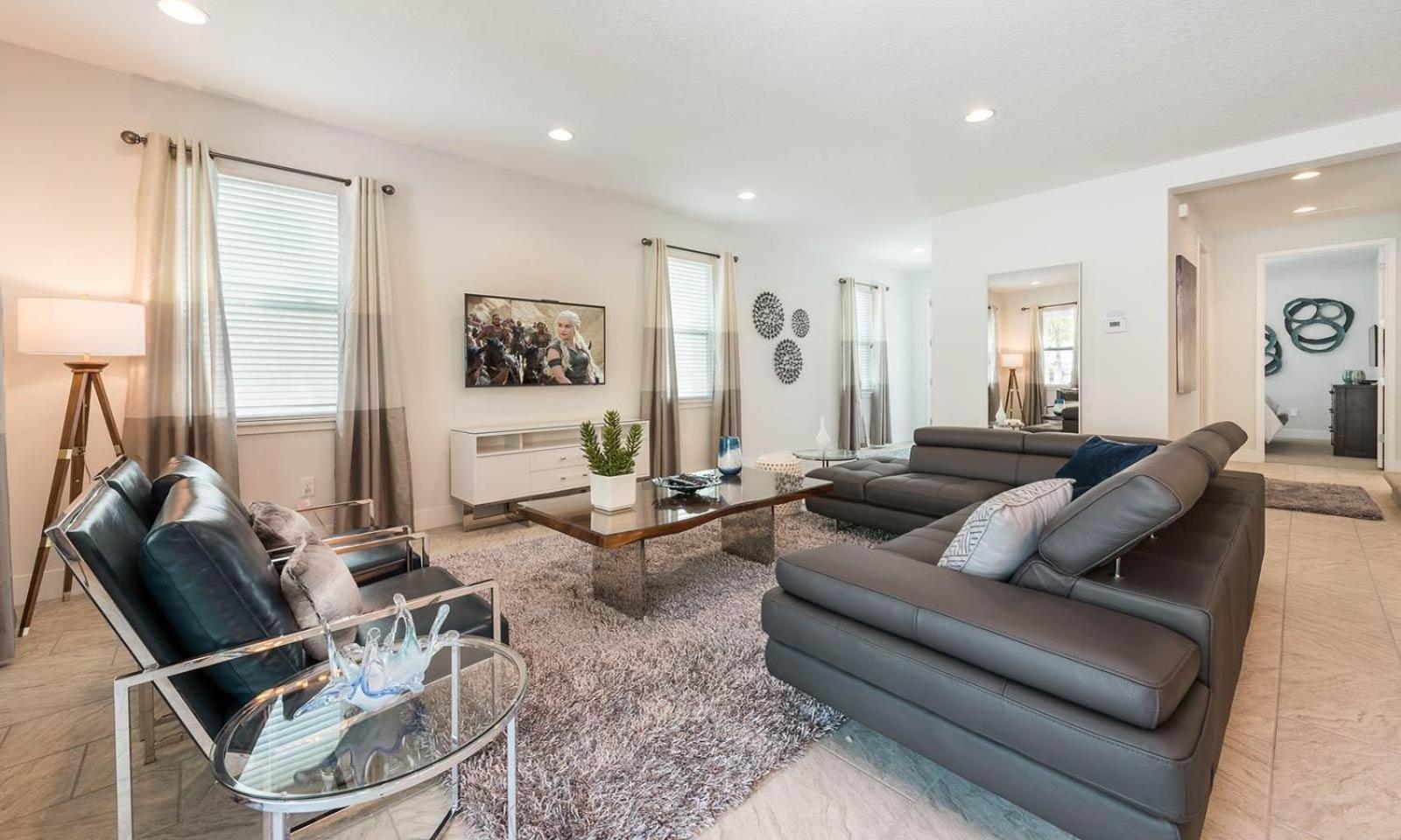 Modern 4 Bdrm With Game In Encore Holiday home