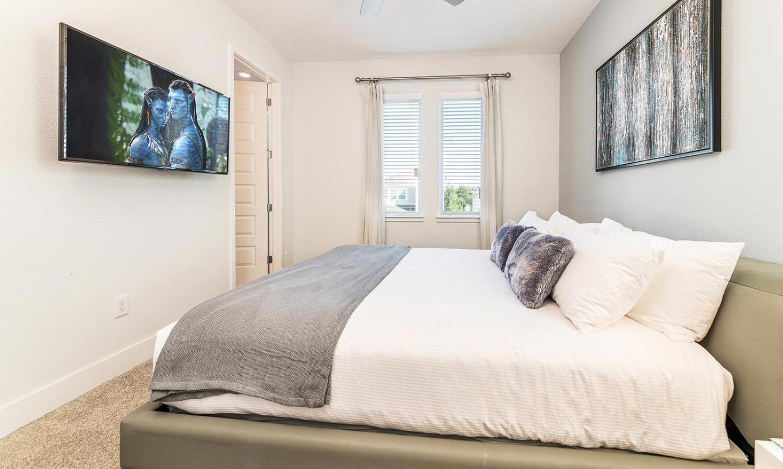 Fabulous 5 Bdrm With Game In Encore *