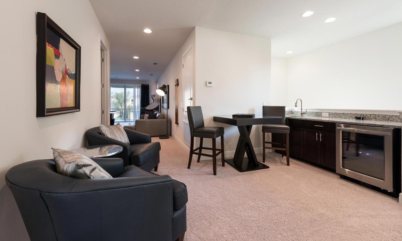 Large 11 Bdrm With Private Pool And Water Slide At Encore