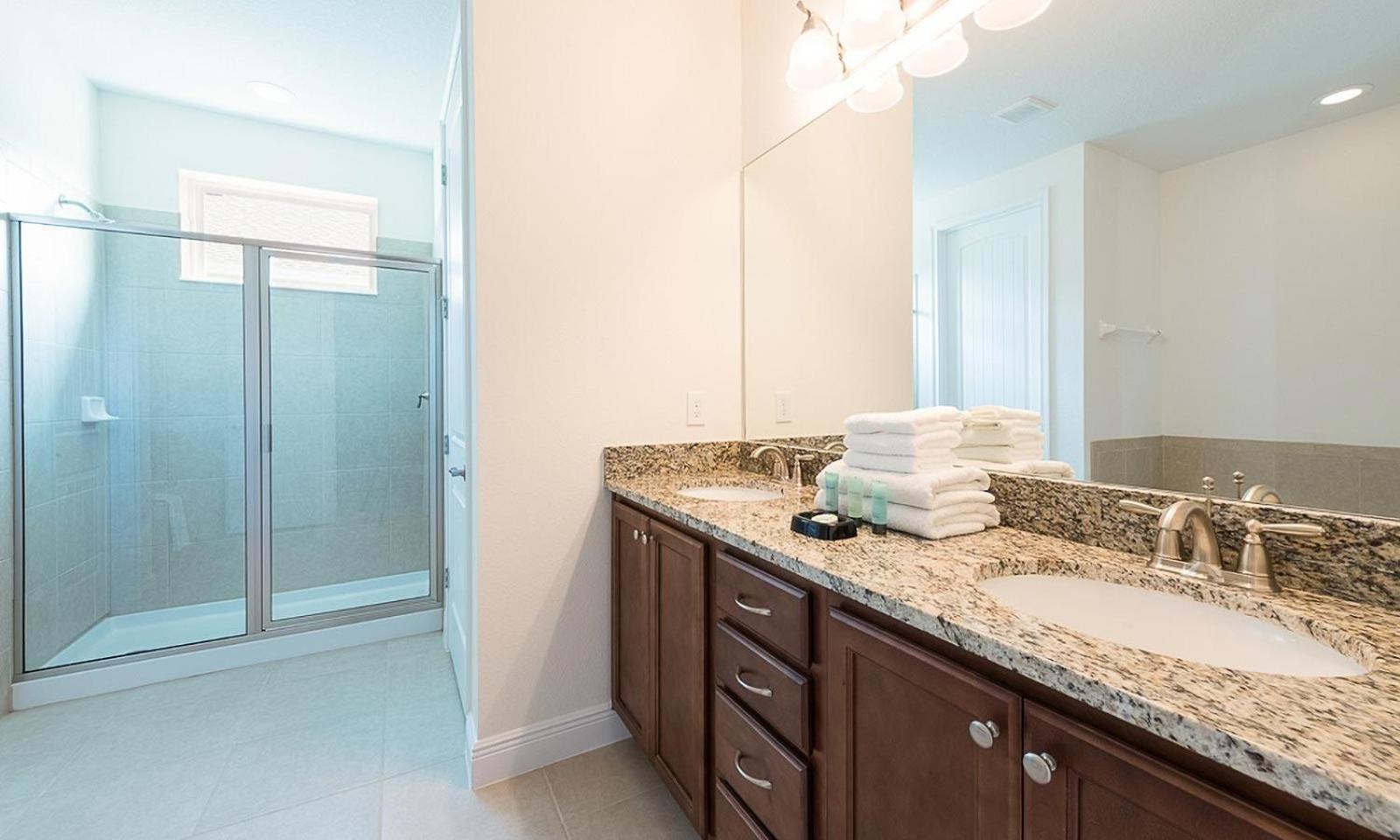 Charming 6 Bdrm With Private In Encore Holiday home *
